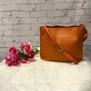 Louis Vuitton Epi Mandara GM